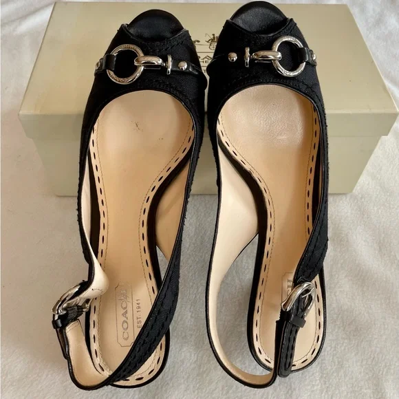 Coach open-toe heels. Black. - Picture 2 of 5